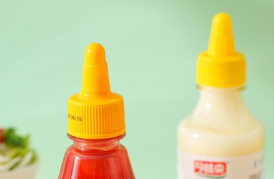 Das 2005 gegründete Unternehmen verfügt über 13.000 Quadratmeter Standardfabrikgebäude und ist eine Sammlung von Forschung und Entwicklung, Produktion und Vertrieb in einem der Unternehmen für Kosmetikverpackungsmaterialien.